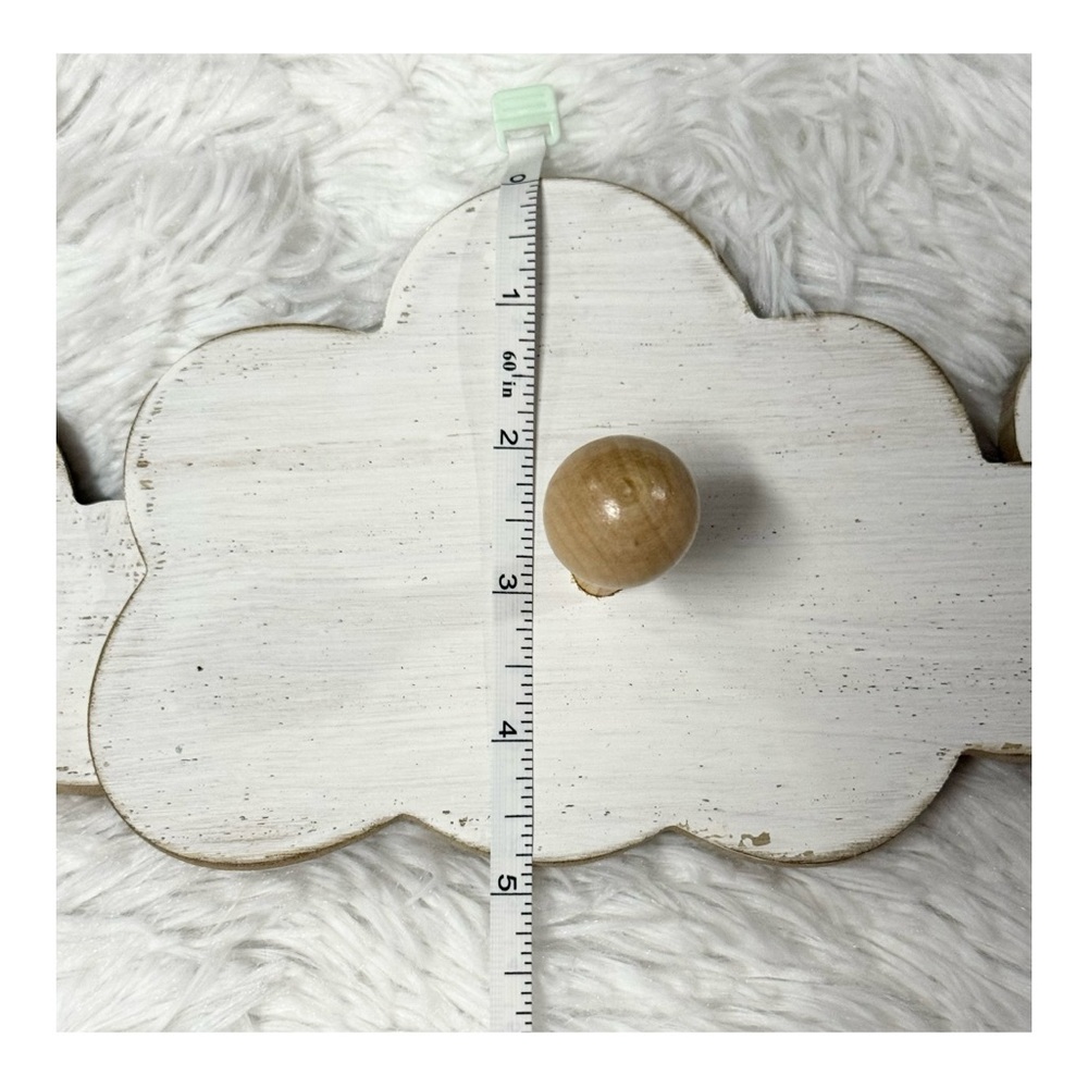 **DONATED** Cloud Shaped Wall Hooks - Picture 4 of 6